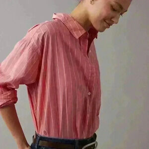 American Eagle pink button-down shirt new with tags never worn size large